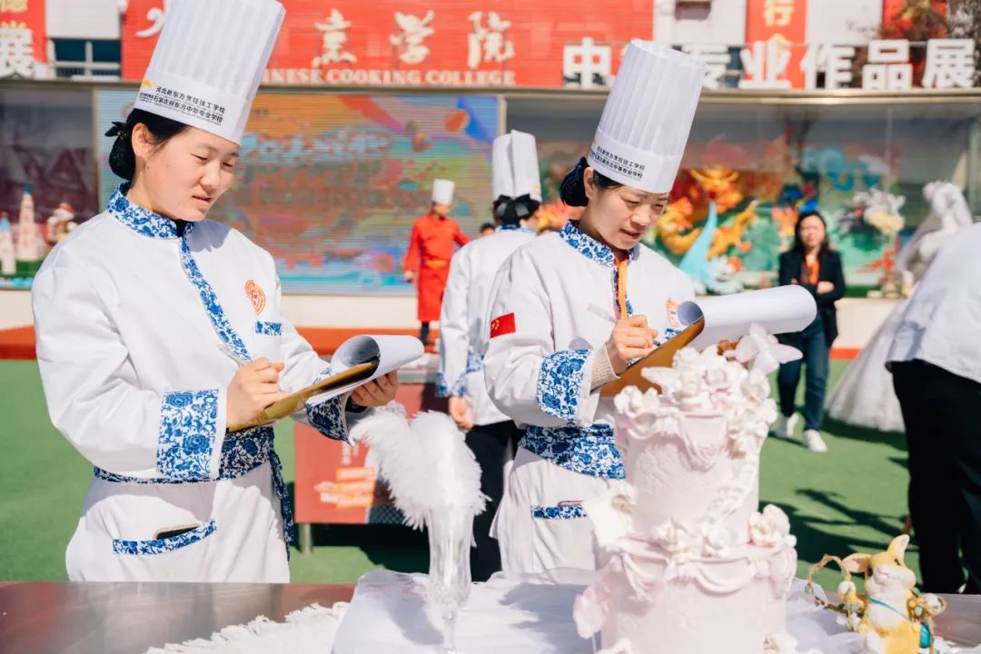 【创意裱花技能竞赛】滴，请查收河北新东方学子奇思妙想的创意“裱”白！